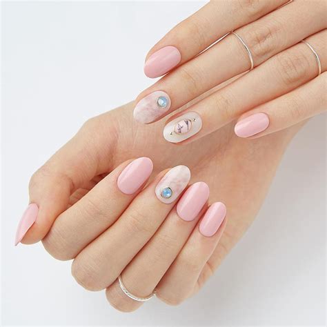 Look and Feel Beautiful with Magic Nails Lincoln